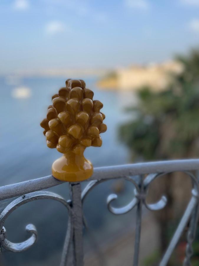 カステッランマーレ・デル・ゴルフォCastello A Mareアパートメント エクステリア 写真